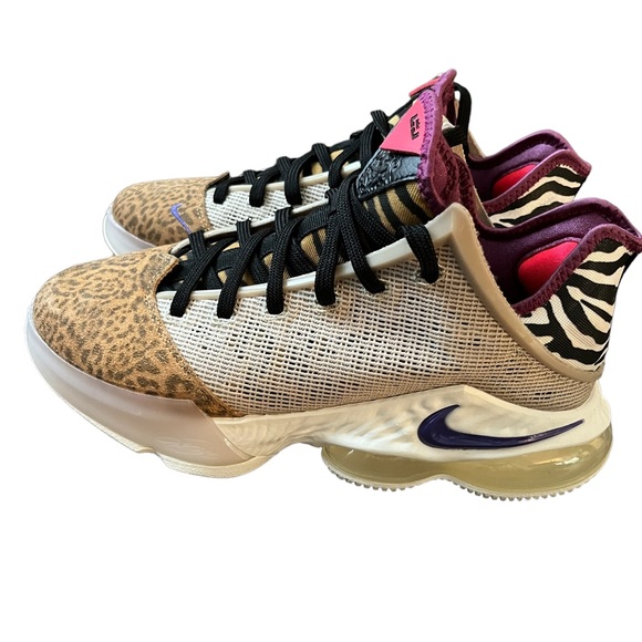 Nike LeBron 19 low safari sneakers basketball shoes  men's size 7.5 - Picture 4 of 8